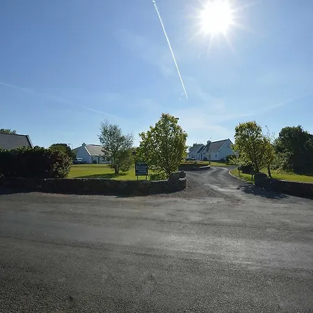 Louisburgh Holidays Plc Сasa de vacaciones Westport